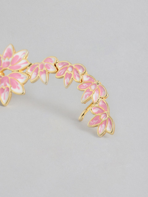 Estele Gold-Plated Floral Ear Cuff Earrings - Image 4