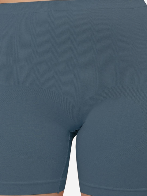 In Care Boy Mid-Rise Shorts Briefs - Image 4