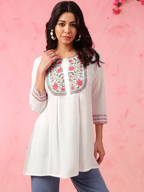 Anouk White Floral Embroidered Thread Work Liva Straight Short Kurti