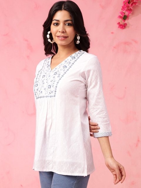 Anouk Floral Embroidered V-Neck Pure Cotton Straight Kurti - Image 4