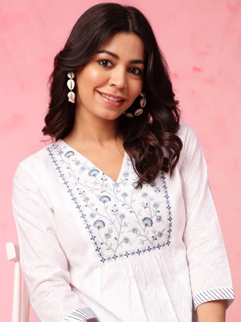 Anouk Floral Embroidered V-Neck Pure Cotton Straight Kurti - Image 2
