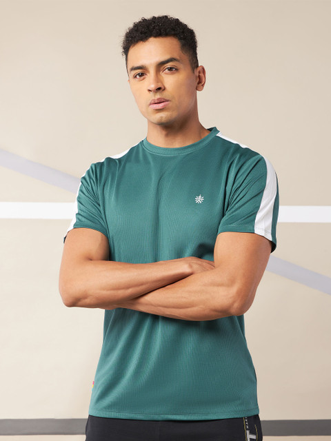 CULT Shoulder Pop Active T-shirt - Image 3