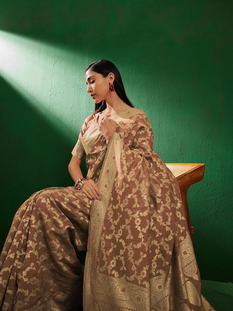 Sangria Cream Ethnic Motifs Woven Design Zari Banarasi Saree