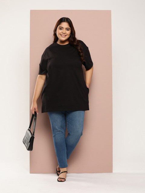 Sztori Women Extended Sleeves Pockets T-shirt