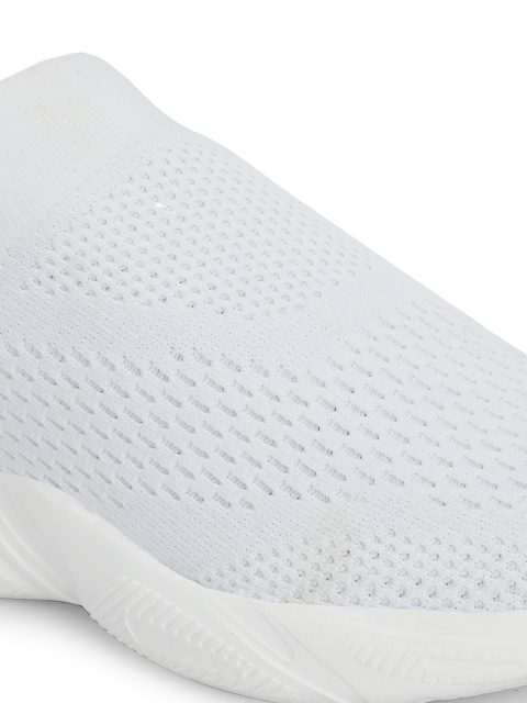 HRX by Hrithik Roshan Men Off White PU Foam Bounce Back Walking Shoes - Image 6