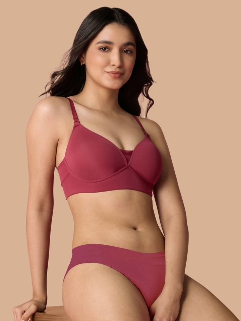 Nykd by Nykaa Adapt360deg Lift & Support Padded Non Wired Barely There T-Shirt Bra NYB362 - Image 3
