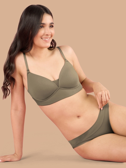 Nykd by Nykaa Adapt360deg Lift & Support Padded Non Wired Barely There T-Shirt Bra NYB362 - Image 3