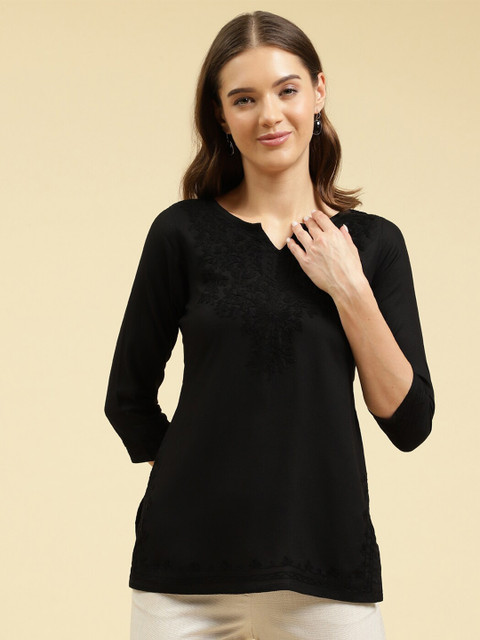 QAZMI Zahra Floral Kashmiri Aari Work Straight Kurti