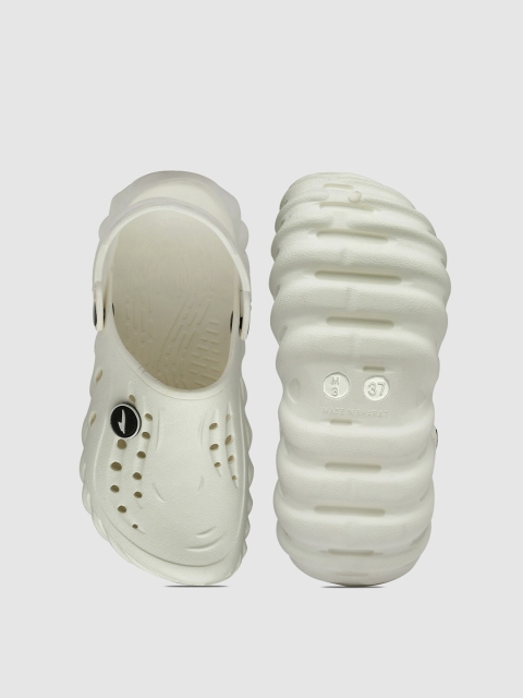ASIAN Boys Self Design Clogs - Image 5
