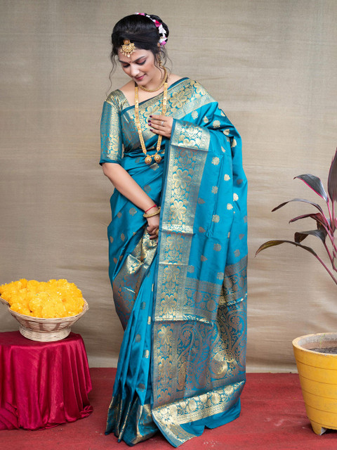 Royal Rajgharana Saree Floral Woven Design Zari Banarasi Saree