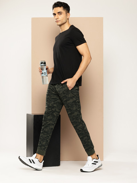 Alcis Athleisure Men Slim-Fit Camouflage Printed Mid Rise Joggers - Image 4