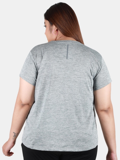 Sztori Plus Size Round Neck T-shirt - Image 5