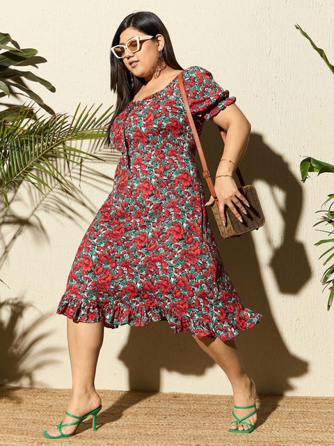 Berrylush Curve Plus Size Red Floral Printed Gathered Detailed A-Line Midi Dress - Image 5