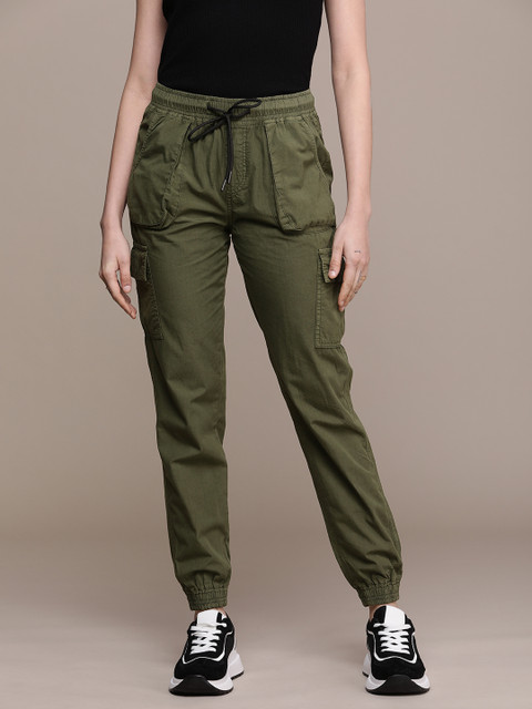 Roadster Women Solid Cargos Trousers