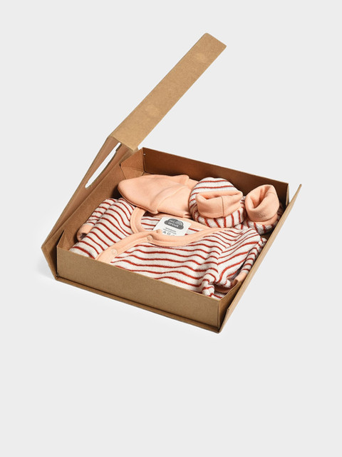 MiArcus Infants Pack Of 3 Pure Cotton Baby Apparel Gift Set - Image 7
