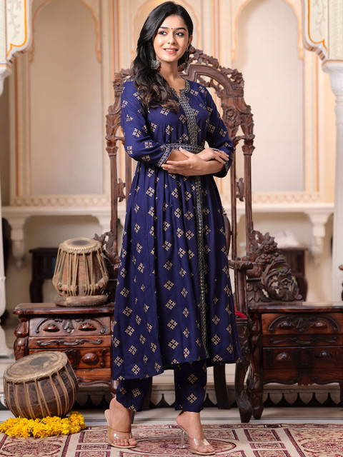 BAESD Ethnic Motifs Printed Regular Kurta with Trouser - Image 3