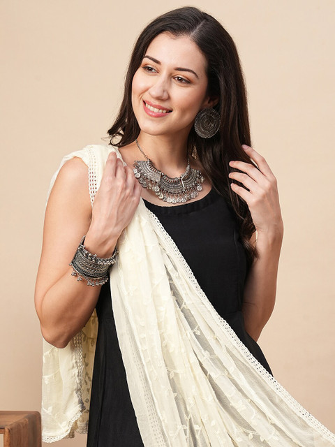 Globus Women White Cotton Silk Ethnic Motifs Embroidered Fringed Lace Dupatta - Image 2