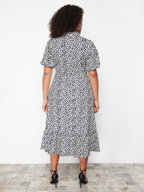Trendyol Plus Size Abstract Printed A-Line Midi Dress - Image 6