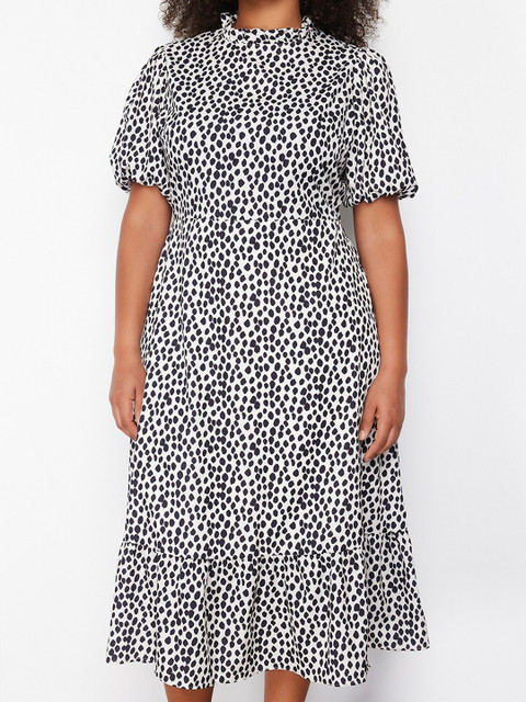 Trendyol Plus Size Abstract Printed A-Line Midi Dress - Image 7
