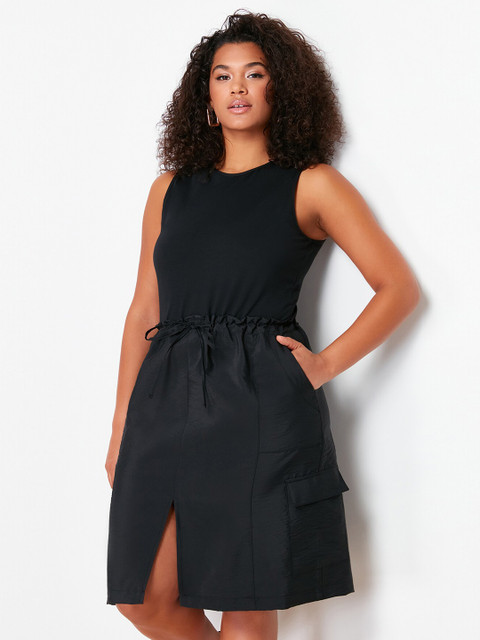 Trendyol Plus Size Round Neck Sleeveless A-Line Dress - Image 5