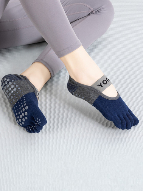 BAESD Women Non-Slip Anti-Skid Ankle Length Yoga Socks - Image 3