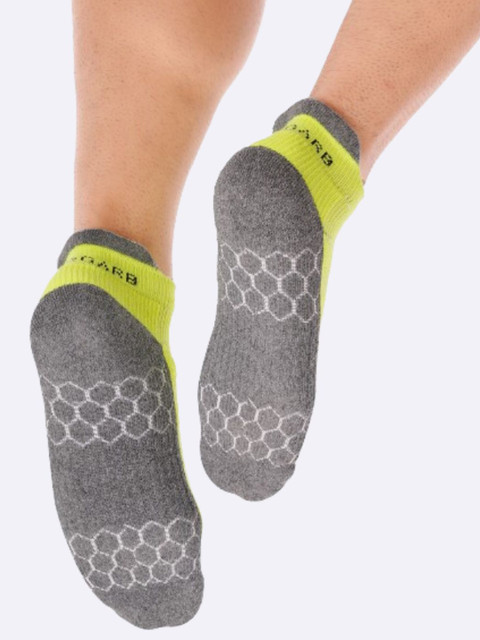 AIR GARB Pack of 3 Green Performance Sports Low Ankle Colourblocked Socks - Image 6