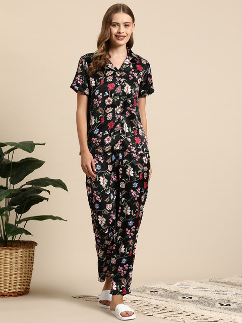 Mast & Harbour Printed Satin Night Suit