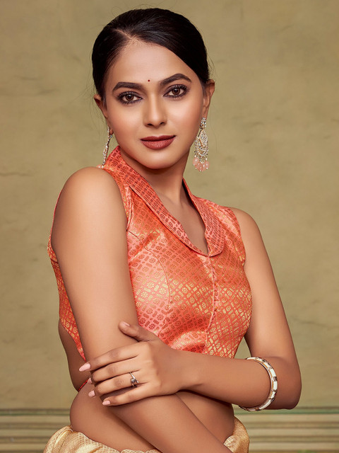 Vardha Brocade Collar Neck Padded Saree Blouse - Image 2