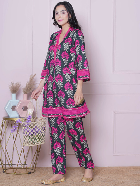 Bhama Couture Floral Printed V-Neck Pure Cotton Tunic with Trousers - Image 7