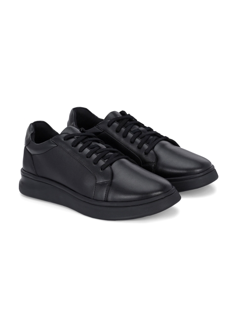 Delize Men Round Toe Lightweight Memory Foam Sneakers