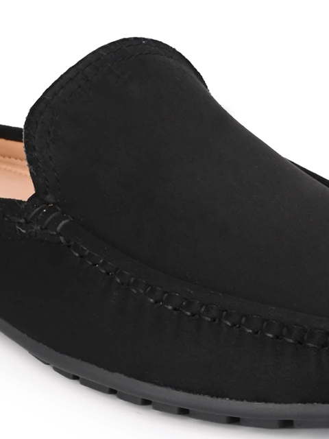 Styli Men Textured Comfort Insole Suede Mules - Image 6