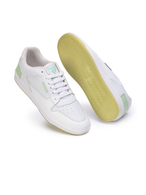 RUN SEVEN Men Textured Lightweight Comfort Insole Lace-Up Sneakers - Image 6