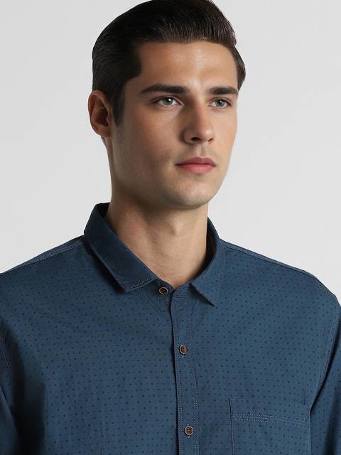 Peter England Casuals Men Slim Fit Micro Ditsy Printed Pure Cotton Casual Shirt - Image 2
