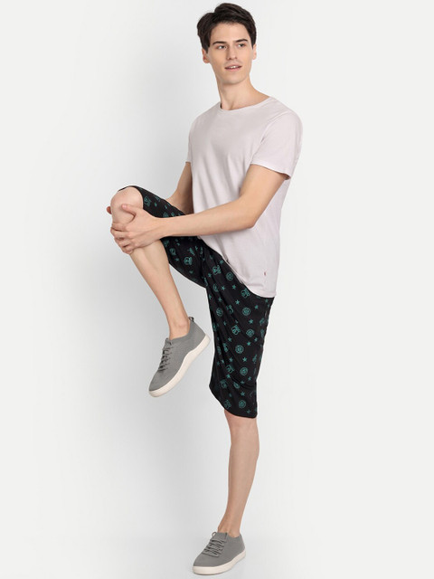 ZEFFIT Men Conversational Printed Mid-Rise Cotton Knee Length Outdoor Shorts - Image 4