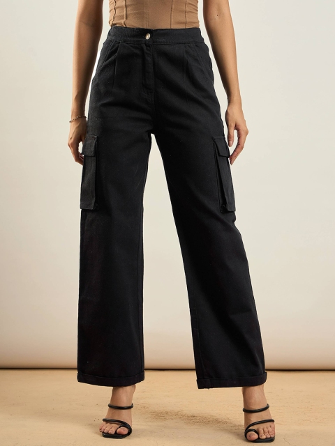 SASSAFRAS Women Straight Fit Mid-Rise Cotton Cargos Trousers