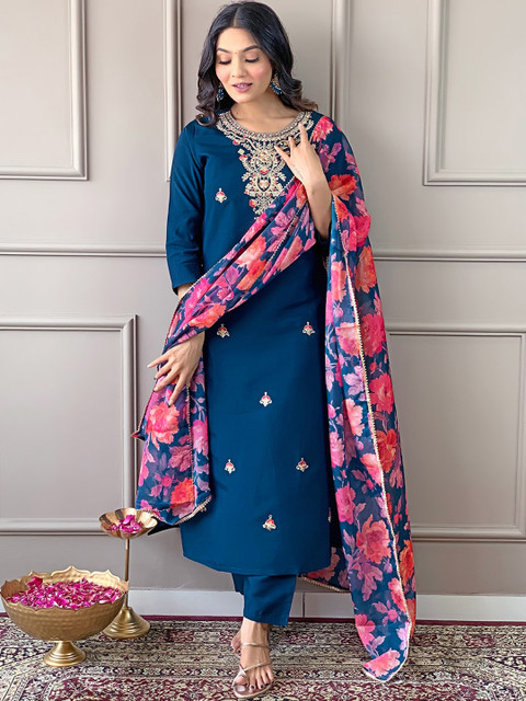 KALINI Floral Embroidered Regular Thread Work Straight Kurta With Trousers & Dupatta - Image 5