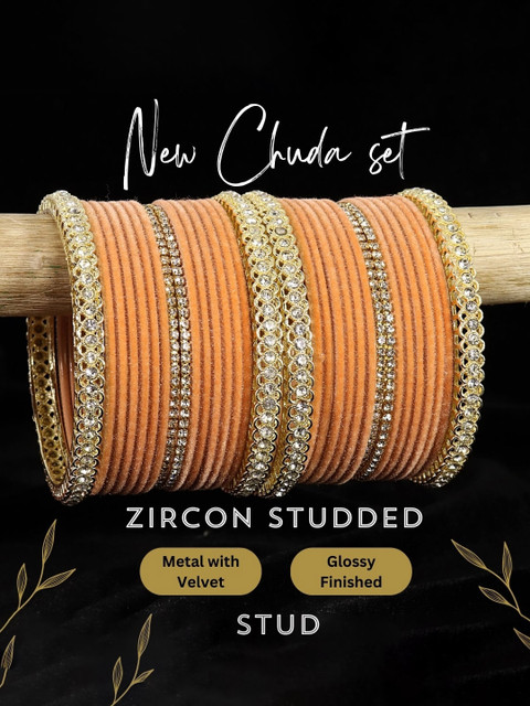 LAVAZZA Set of 32 Gold-Plated Zircon-Studded Metal Velvet Bangles - Image 4