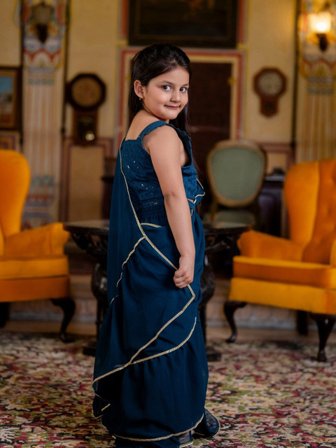 Cutiediva Embellished Sequinned Pure Georgette Ready to Wear Saree - Image 4