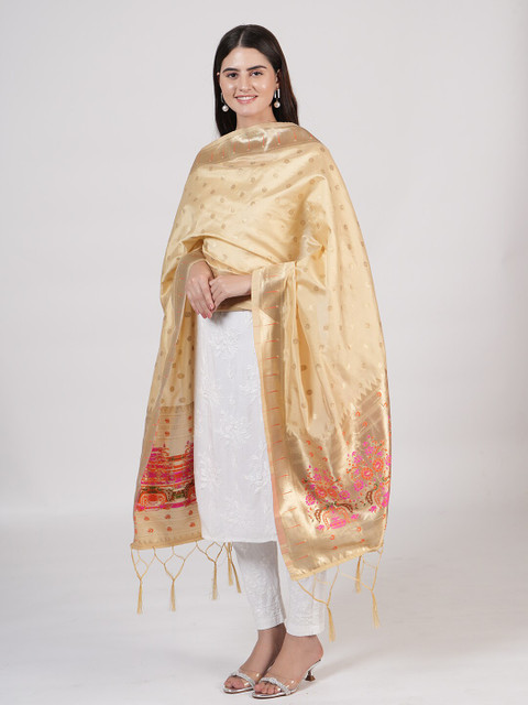 MUFFLY Ethnic Motifs Woven Design Paithani Banarasi Silk Dupatta with Zari - Image 3
