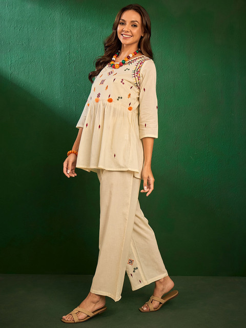 Sangria Embroidered Cotton Top With Palazzos Co-Ords - Image 4