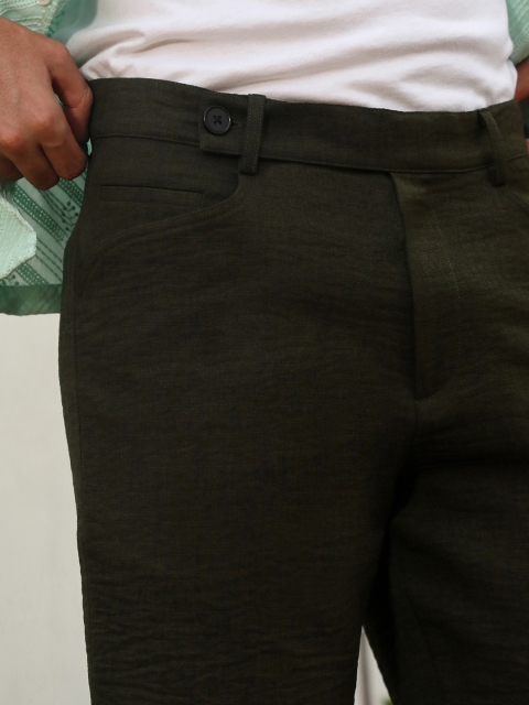 Campus Sutra Men Mid-Rise Tailored Shorts - Image 5