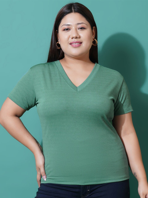 U&F Beyond Plus Size V-Neck Short Sleeves Casual T-shirt