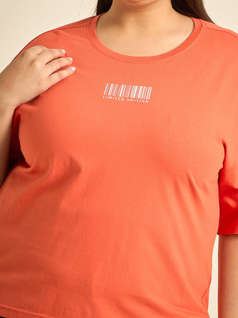 Sztori Plus Size Round Neck Drop-Shoulder Sleeves Cotton T-shirt - Image 2