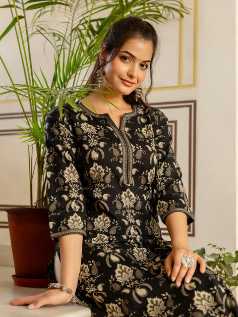 Nayo Notch Neck Ethnic Motifs Printed Straight Cotton Kurta - Image 7