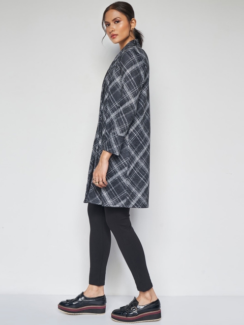 AND Checked Collarless Long Sleeves Longline Shrug - Image 3