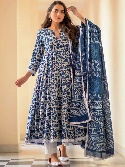 NEW STYLISH Floral Printed Regular Kurta with Trousers & Dupatta - Image 3