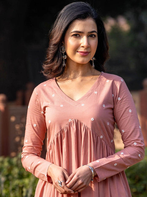 GAYRAA Floral Yoke Design V-Neck Long Sleeves Pure Cotton Kurta with Trousers - Image 2
