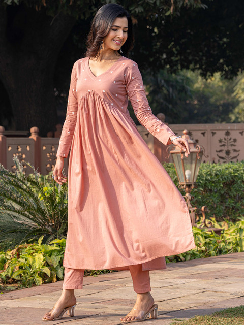 GAYRAA Floral Yoke Design V-Neck Long Sleeves Pure Cotton Kurta with Trousers - Image 6