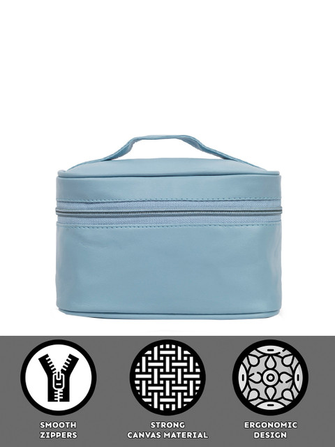 QIPS Waterproof Vanity Bag Travel Accessory - Image 6