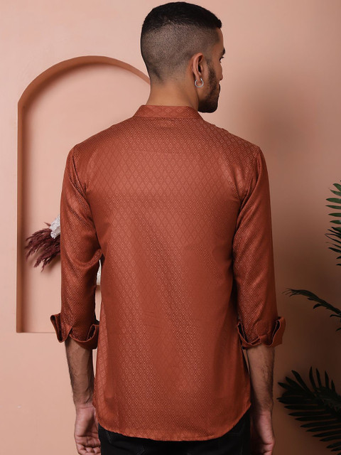 Jompers Men Cotton Woven Design Self design Kurta - Image 5